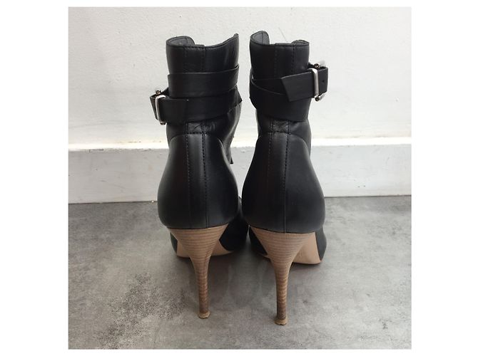 GIANVITO ROSSI Stivaletti T.EU 37 Pelle Nero - vista 3