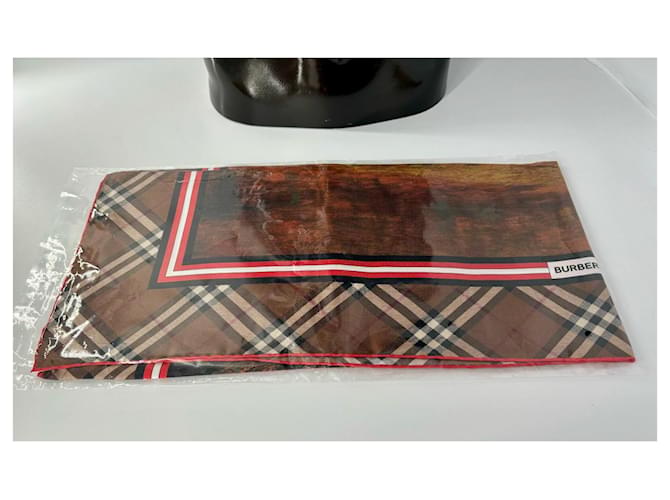 Foulard en soie Burberry Bambi 90cm Multicolore - vue 5
