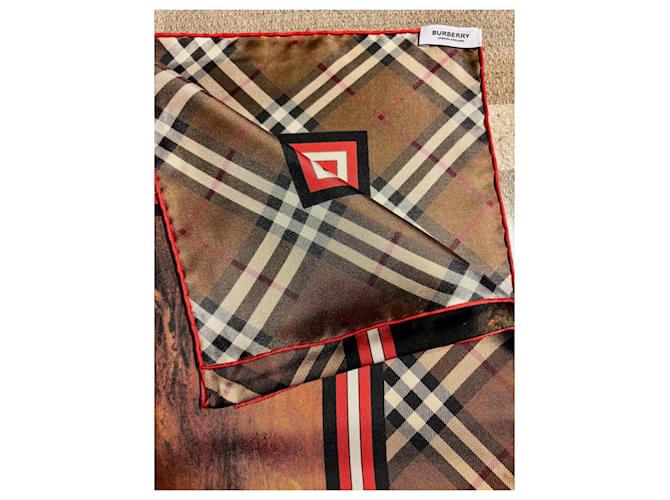 Foulard en soie Burberry Bambi 90cm Multicolore - vue 7