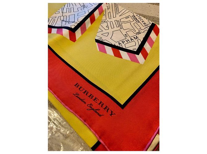 Sciarpa di seta Burberry 90cm x 90cm Multicolore - vista 4