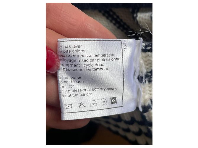 Chanel Gestreiftes Cashmere Crop Top Creme Navy Blau Roh Marineblau - Ansicht 8