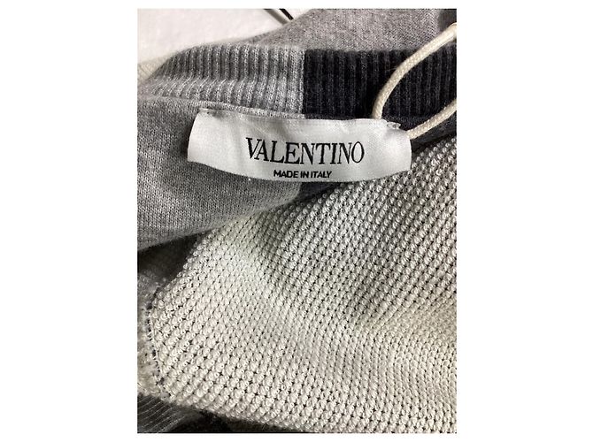 Valentino Garavani Sweatshirt Crew Poème Punk Valentino Jamie Reid en Coton Gris - vue 11