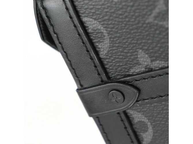 Borsa a spalla portafoglio indossabile Vertical Trunk Louis Vuitton Marrone Nero - vista 8