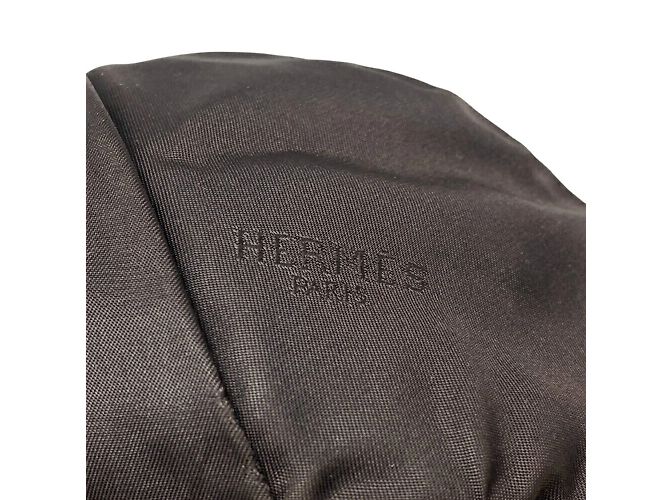 Hermès Hermes braune Leder bestickte Mütze - Ansicht 12