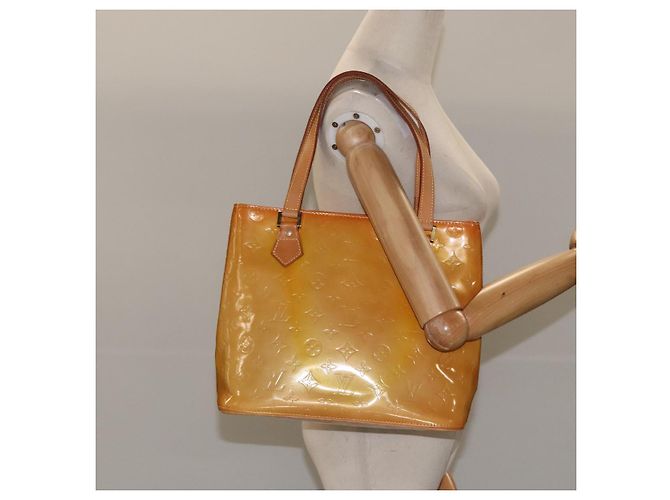 LOUIS VUITTON Monogram Vernis Bolsa de Mano Houston Beige M91004 LV Auth 112823 - vista 23