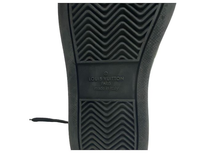 Sneaker Arcobaleno della linea Rivoli Louis Vuitton 2021 Nero - vista 7