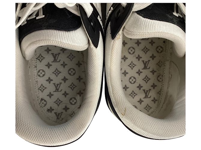 Twist Louis Vuitton LV Trainer in pelle nera e bianca Nero - vista 6