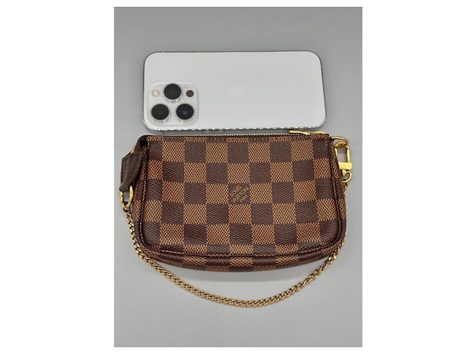 Louis Vuitton Damier Ebene Mini Pochette Brown - view 9
