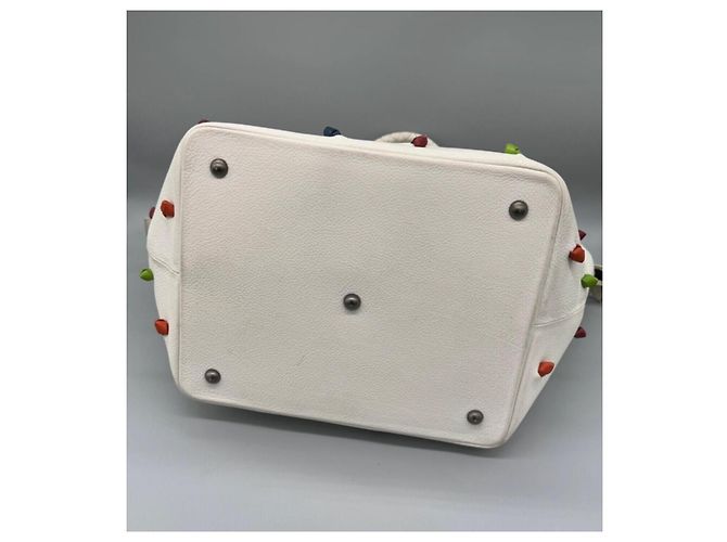 Knot Bottega Veneta Bolsa de bolinhas com nó em couro de bezerro granulado Branco - vista 5
