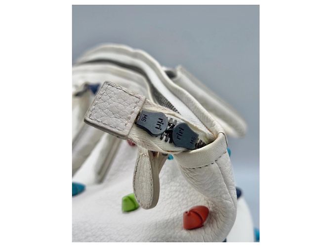 Knot Bottega Veneta Bolsa de bolinhas com nó em couro de bezerro granulado Branco - vista 7