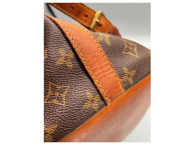 Borsa Louis Vuitton Petit Noe Monogram Canvas Marrone - vista 11