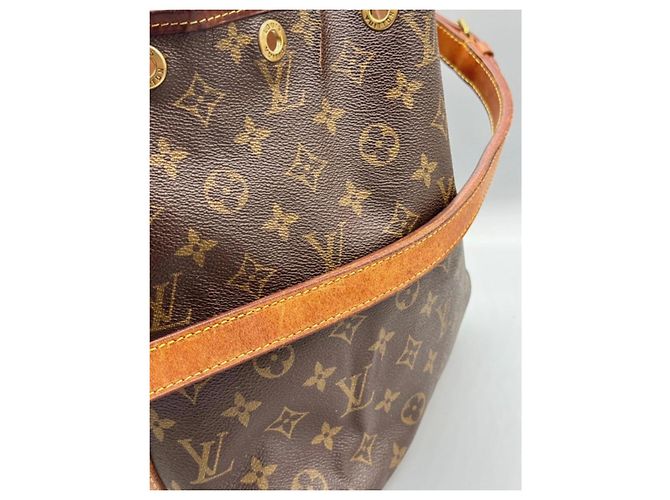 Borsa Louis Vuitton Petit Noe Monogram Canvas Marrone - vista 6