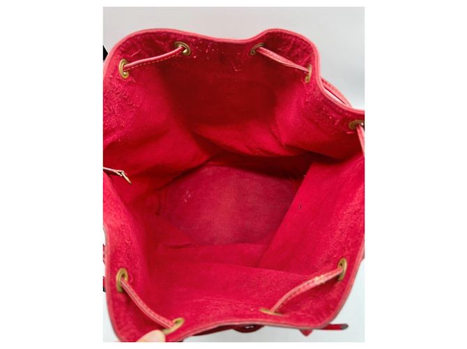 Borsa Louis Vuitton Noe Rossa in Pelle Rosso - vista 12