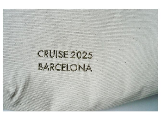LOUIS VUITTON Bolsa tote de algodón reciclado coleccionista NUEVA Blanco roto - vista 6