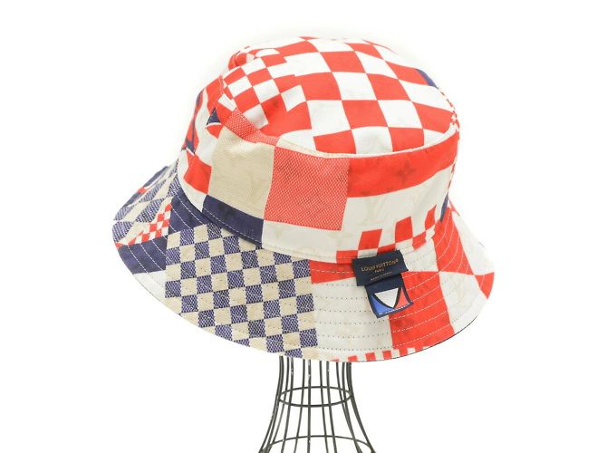 Cappello bucket reversibile Damier Flags Louis Vuitton Bianco Rosso Blu navy - vista 4