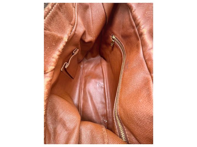 Borsa a mano Louis Vuitton Boulogne in pelle marrone - vista 10