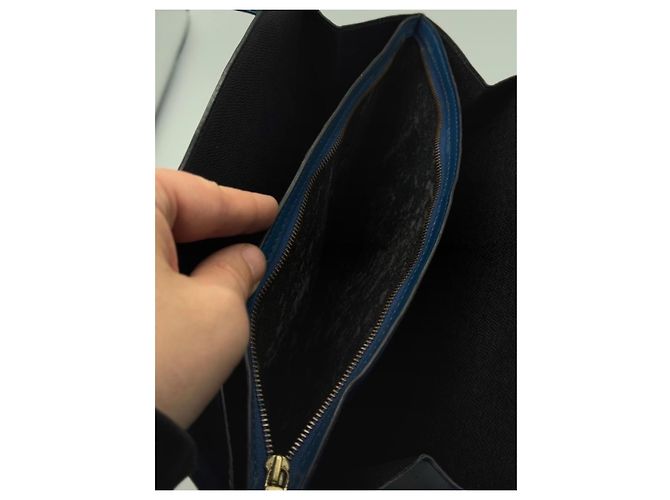 Borsa a mano Louis Vuitton Varenne in pelle marrone - vista 10