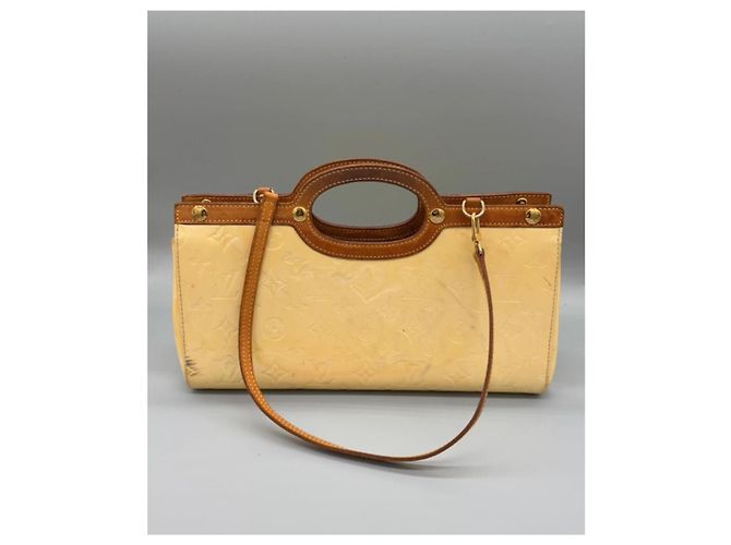 Borsa a mano Louis Vuitton Roxbury in vernice - vista 3