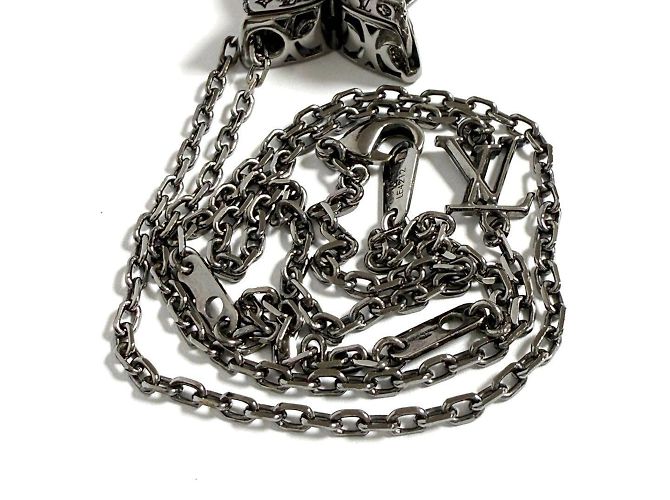 Collier pendentif fleur pour homme Louis Vuitton - vue 6