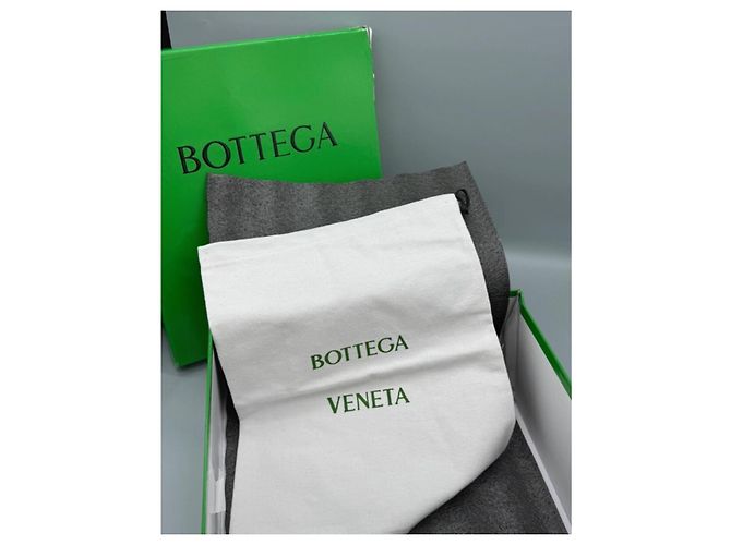 Stivaletti con lacci Bottega Veneta in gomma verde lime Verde scuro - vista 4