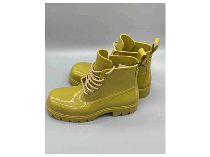 Stivaletti con lacci Bottega Veneta in gomma verde lime Verde scuro - vista 8
