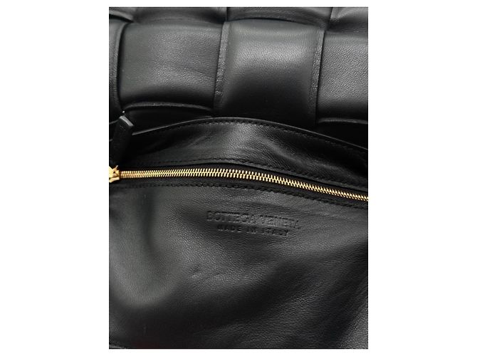 Bolso Bottega Veneta Cassette Acolchado Negro de Piel - vista 12