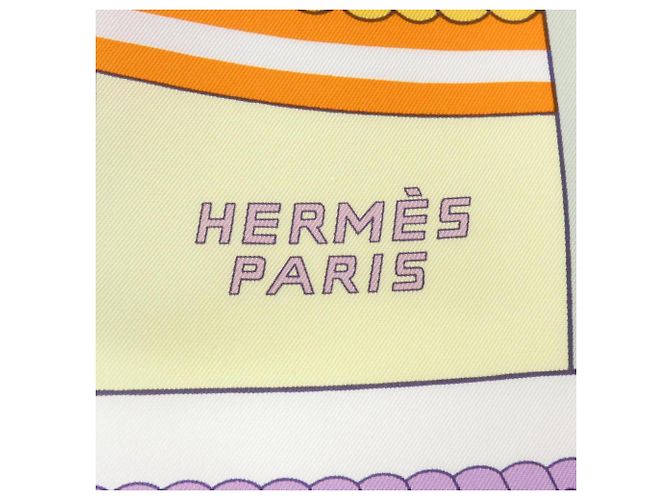 Hermès LA BERLINE BAYADÈRE Quadrat-Schal - Ansicht 2