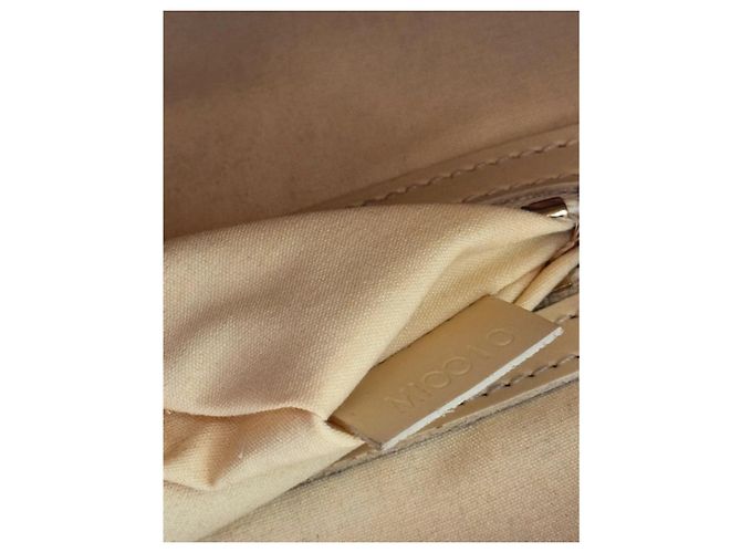 Borsa Louis Vuitton Epi Saint Tropez Pelle Beige Chiaro - vista 11