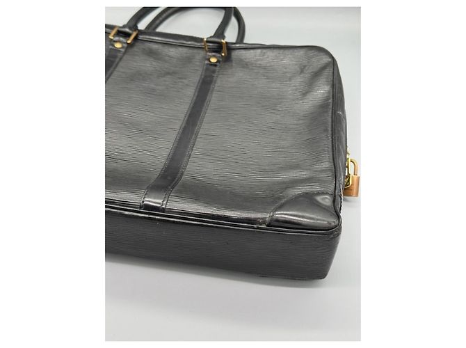 Louis Vuitton Malette en cuir Epi Noir - vue 11