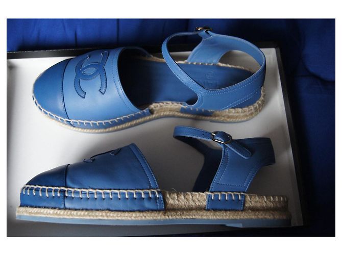 Espadrillas Chanel in pelle blu - vista 3