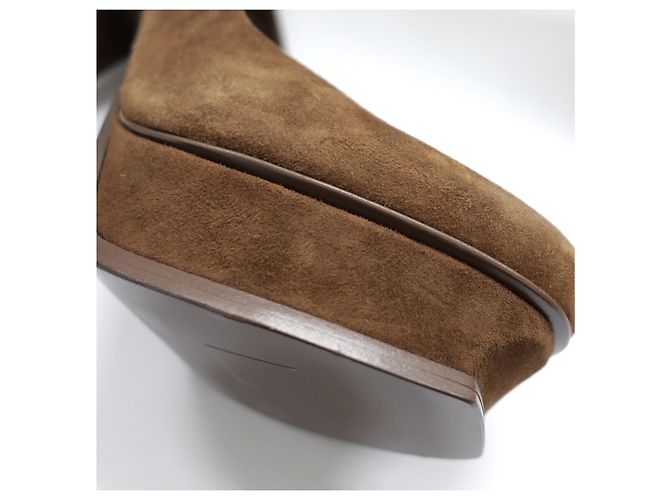 Tacchi a piattaforma in suede marrone Yves Saint Laurent Palais - vista 3