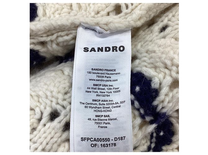 Strickjacke aus cremefarbener Wolle mit Ludvik-Logo-Patch von Sandro Paris Weiß Roh - Ansicht 6