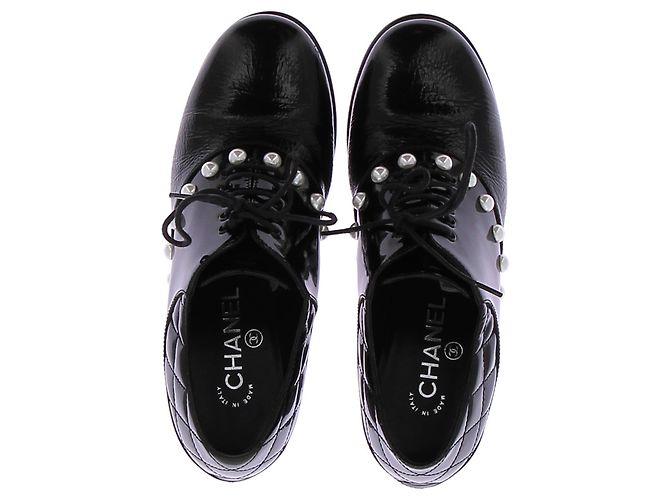 Mules e zoccoli CHANEL T.EU 38 Pelle verniciata Nero - vista 6