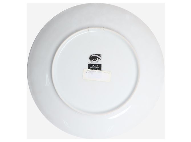 Fornasetti Black and white bee on nose design plate - view 2