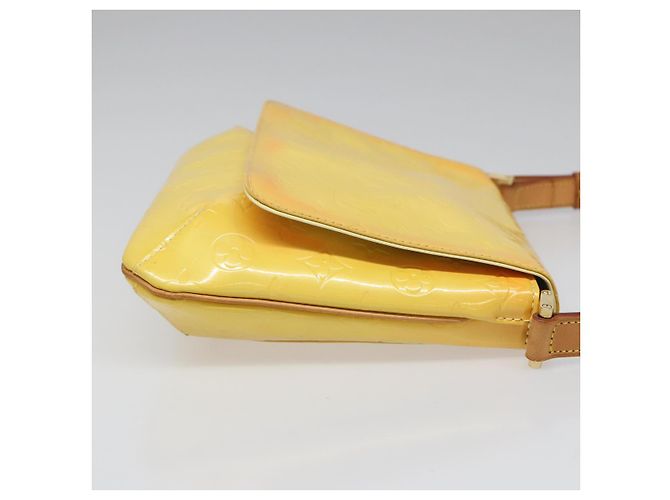 LOUIS VUITTON Borsa Thompson Street Monogram Vernis Gialla M91071 LV Auth yk17007 D'oro - vista 3