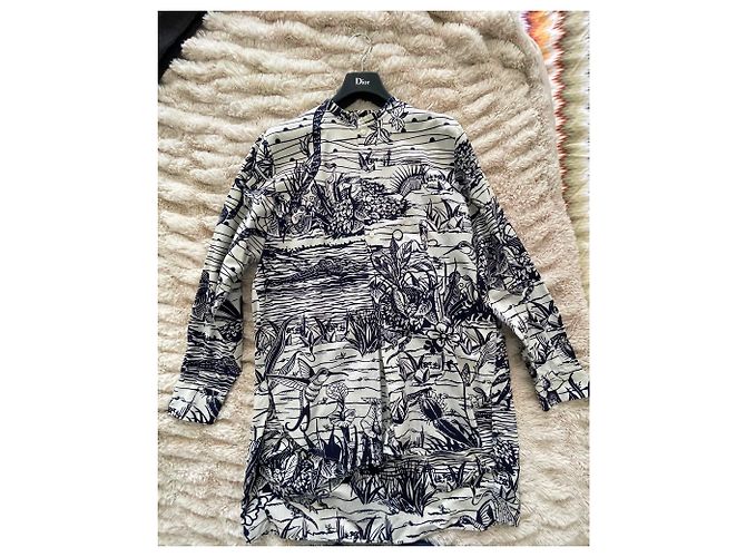 Túnica larga Dior en cera, Colección de cruceros 2019 - vista 14