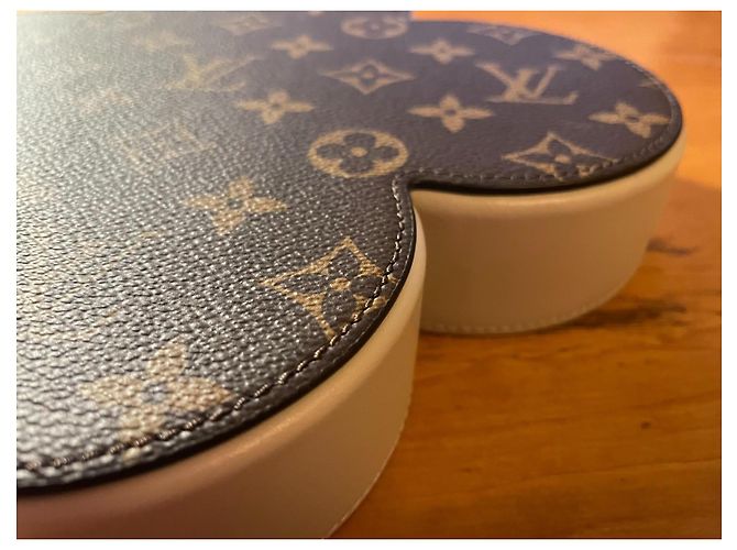 Louis Vuitton Portafiori Monogram Vuoto Beige - vista 6