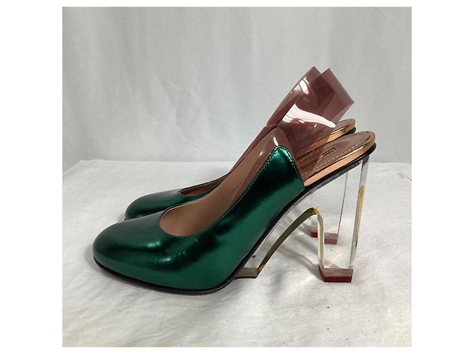 Décolleté con tacco trasparente metallico Dries Van Noten in pelle verde - vista 9