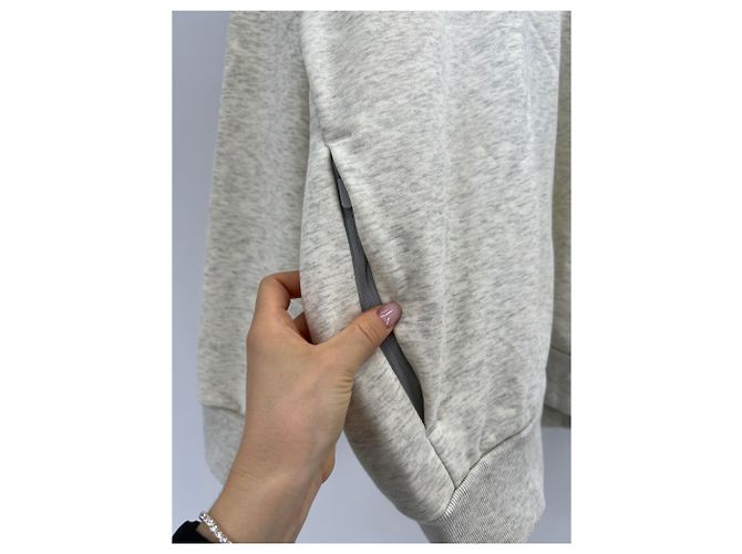 ADIDAS Strickwaren und Sweatshirts T.International S Polyester Grau - Ansicht 3