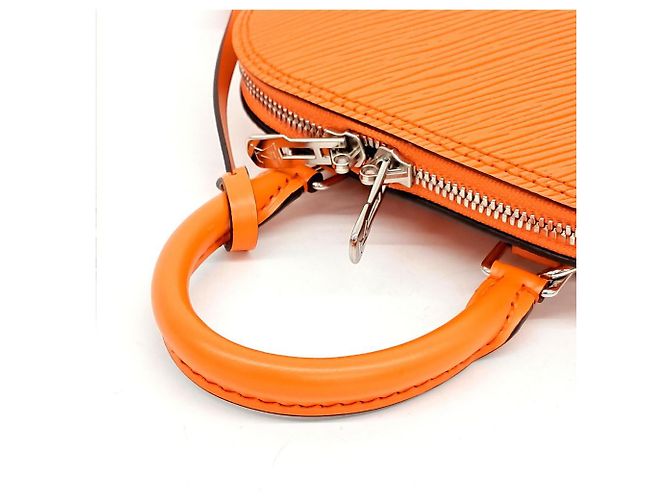 Zaino Alma Epi di Louis Vuitton Arancione - vista 4