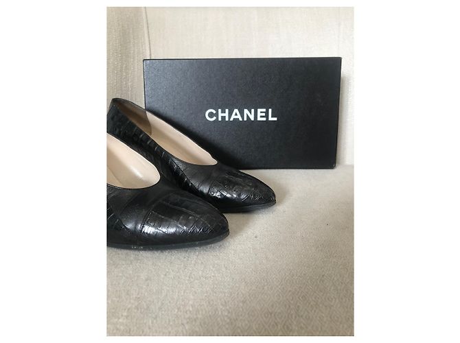 Tacchi CHANEL T.EU 37 Pelli esotiche Nero - vista 6