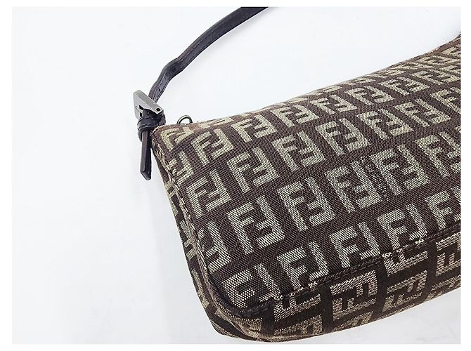 Borsa a Spalla Fendi Baguette Zucca Zucchino Marrone - vista 16