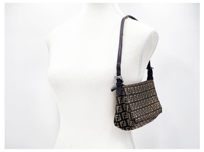 Borsa a Spalla Fendi Baguette Zucca Zucchino Marrone - vista 4