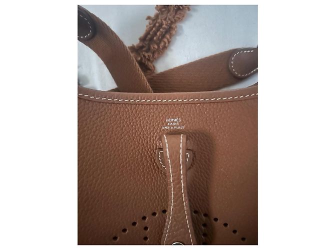 Hermès Evelyne Handtasche aus Leder Camel Kamel - Ansicht 4