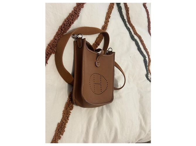 Hermès Evelyne Handtasche aus Leder Camel Kamel - Ansicht 7