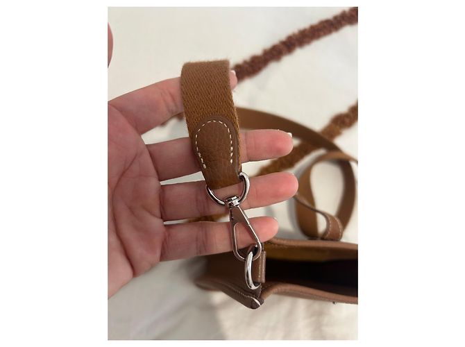 Hermès Evelyne Handtasche aus Leder Camel Kamel - Ansicht 8