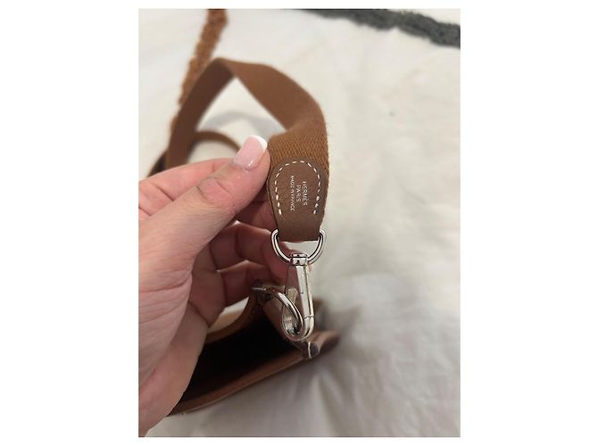 Hermès Evelyne Handtasche aus Leder Camel Kamel - Ansicht 9