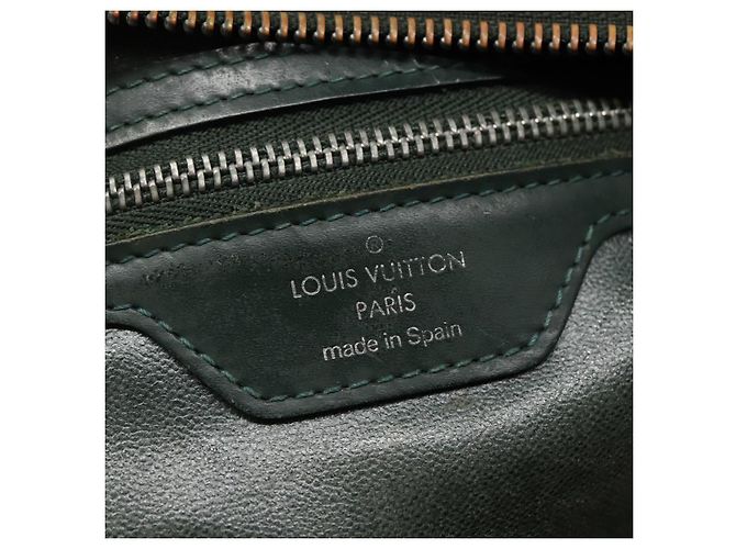 LOUIS VUITTON Taiga Parana Clutch Bag Epicea M30754 LV Auth ti2625 - vista 18