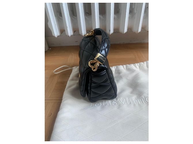 Louis Vuitton Go-14 PM M12004 nuovo Nero - vista 4