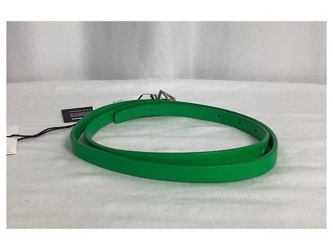 Cinturón con hebilla triangular Bottega Veneta en cuero verde - vista 6